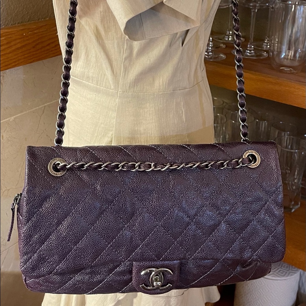 ❌SOLD❌💯Authentic Chanel XL Flap Iridescent Caviar - Picture 16 of 16